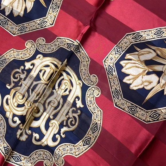 HP ♥️ 🎁 Silk Scarf. Majestic Colors. - Picture 2 of 5